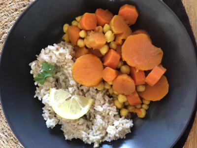 Le curry de Célinette aux carottes, patates douces et aux pois chiches bio
